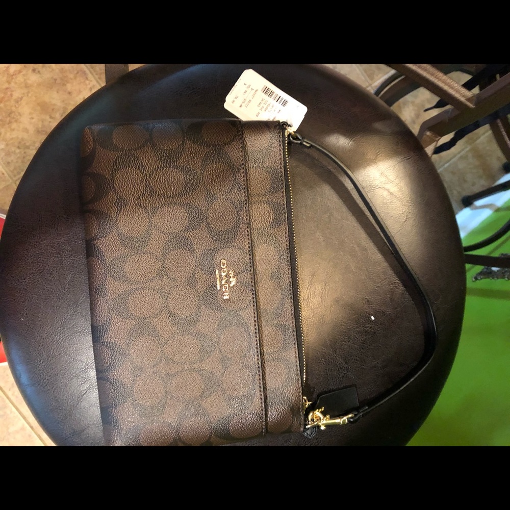 Coach pouch